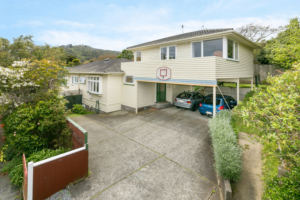 Karori Fabulous Family Home