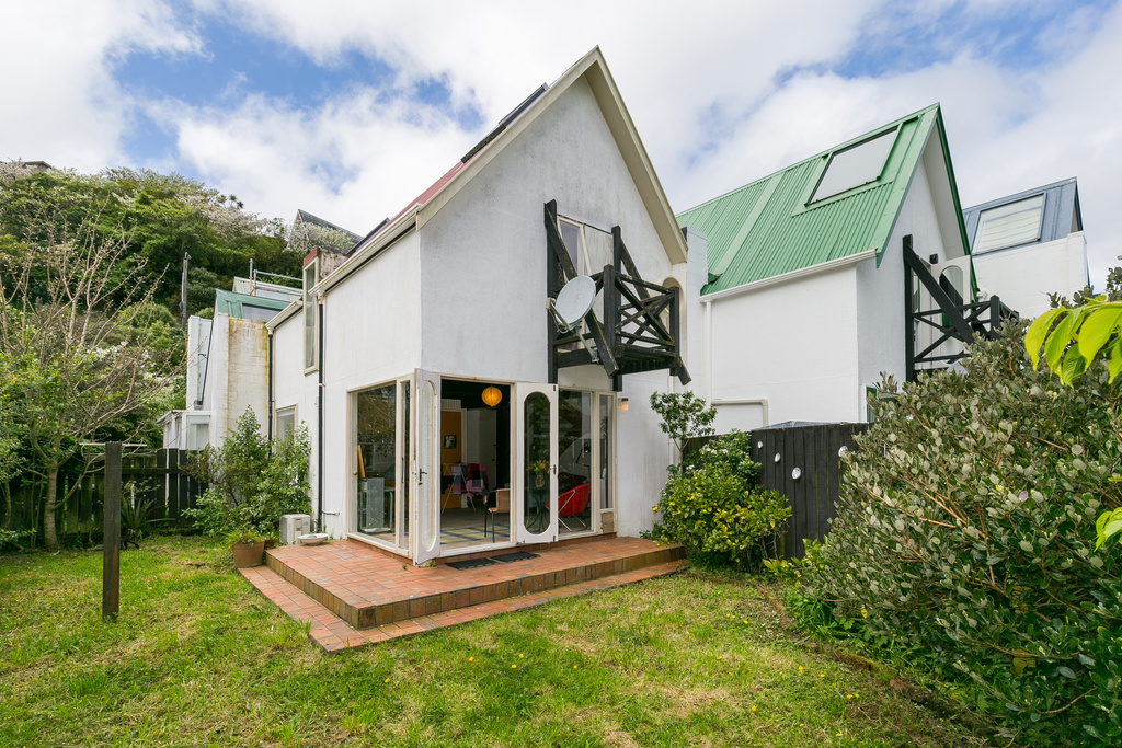 Affordable 2 Bedroom Unit in Karori