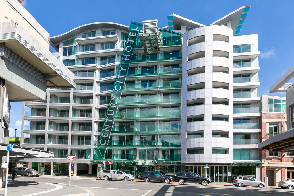 Stylish 2 Bedroom City Apartment