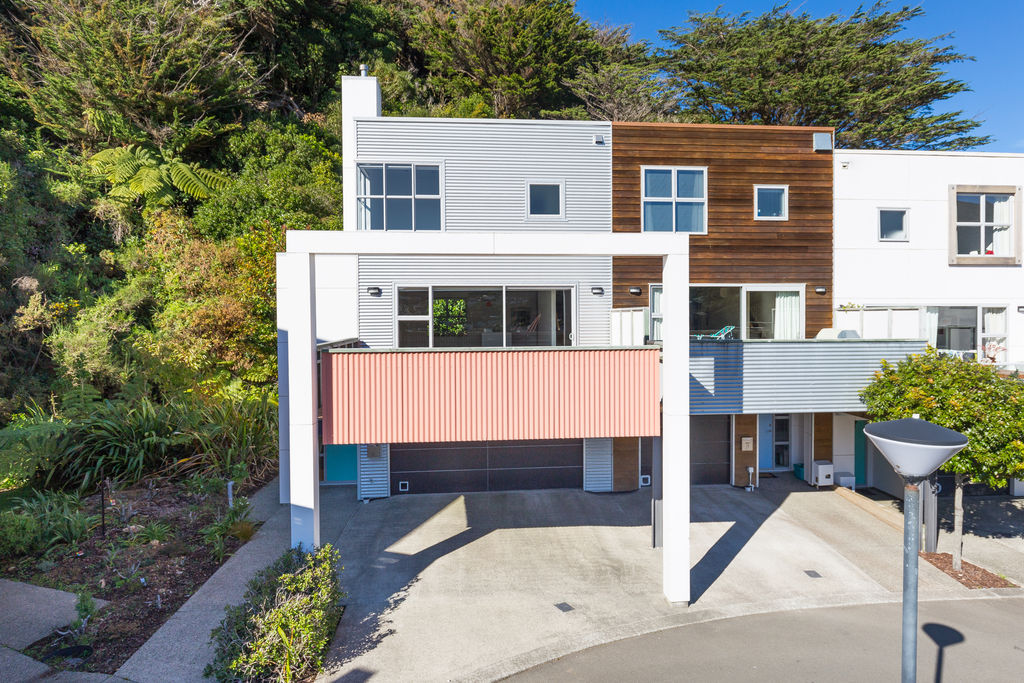 4 Bedroom Townhouse in Karori