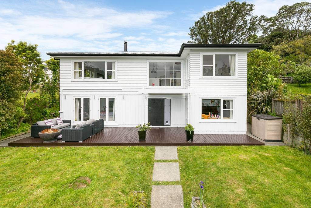5 Bedroom Wow Factor!