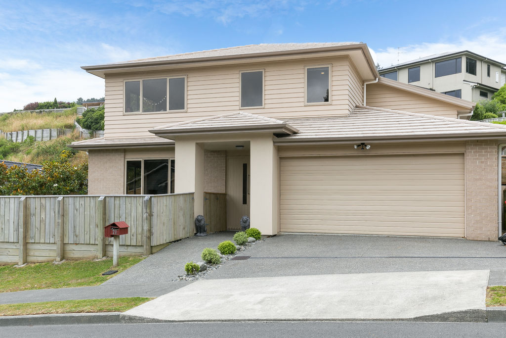 Huge family home in Churton Park