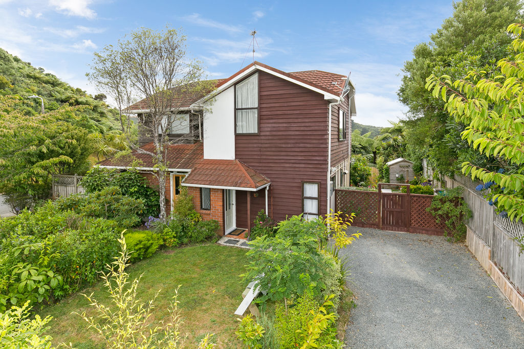 Affordable 2 Bedroom Townhouse in Karori