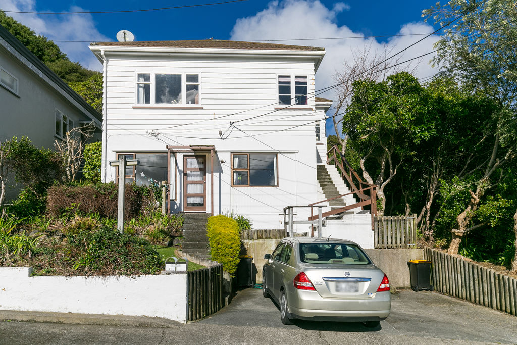 3 Bedroom Home with Flat Below