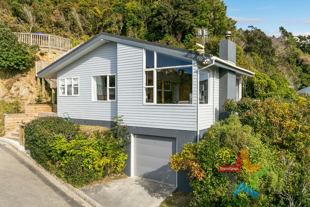 STYLE AND SUN IN KARORI