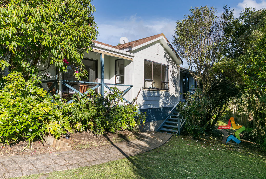 3 BEDROOMS 2 BATHROOMS IN KARORI