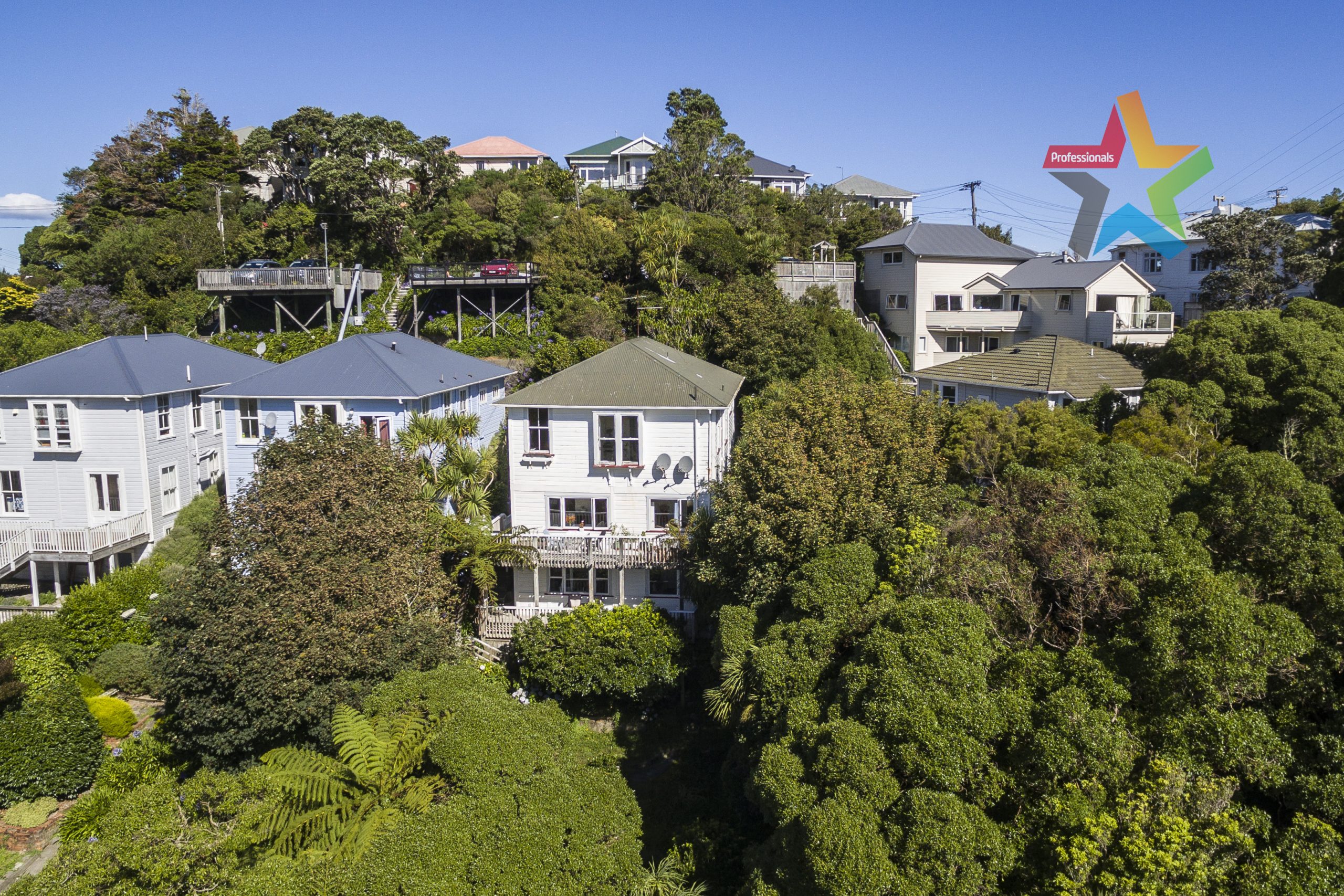 2 BEDROOM HOME IN KARORI